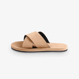 Women's ESSNTLS Cross Soil Light