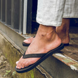 Men's ESSNTLS Flip Flops Black